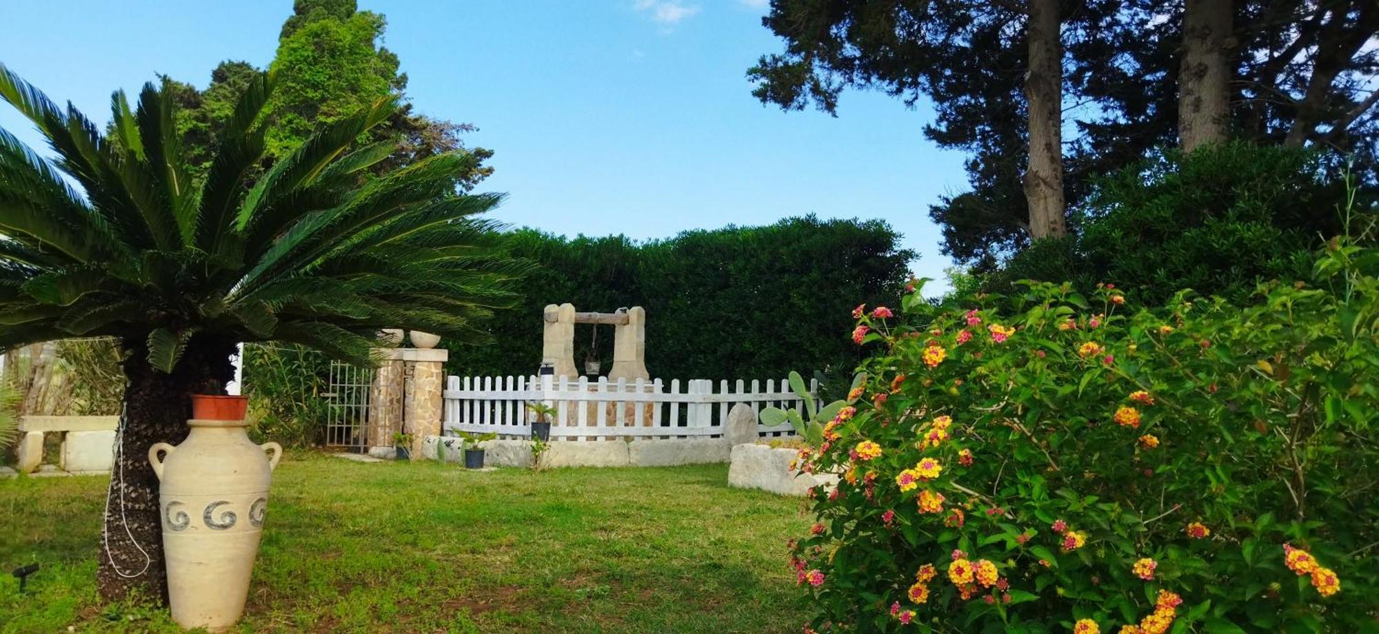 Dimora Idruntina Bed and Breakfast Otranto Buitenkant foto